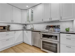 Photo #3: 2504970 Listing