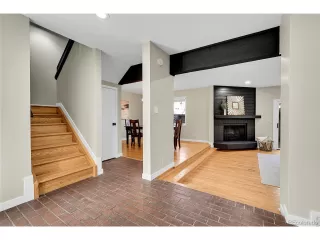 Photo #5: 2533482 Listing