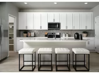 Photo #4: 2538235 Listing