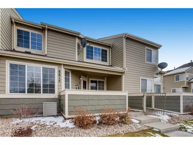 MLS: 2547541 Condo For Sale