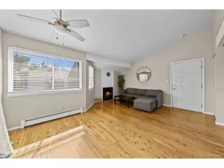 Photo #3: 2571809 Listing 