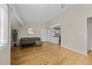 Photo #4: 2571809 Listing 