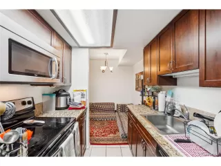 Photo #3: 2580810 Listing