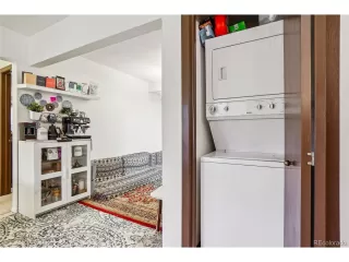 Photo #6: 2580810 Listing