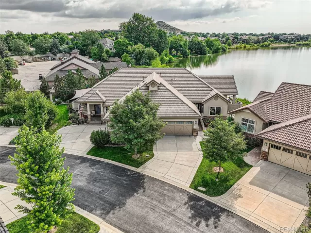 MLS: 2616445 Condo For Sale