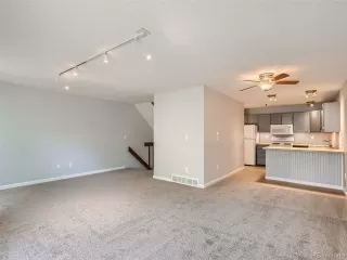 Photo #5: 2619552 Listing