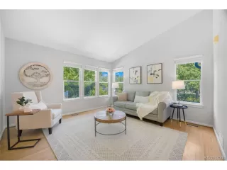 Photo #4: 2624768 Listing