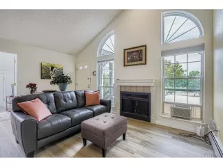 Photo #6: 2632536 Listing