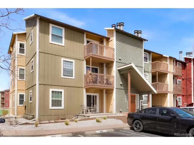 MLS: 2634377 Condo For Sale