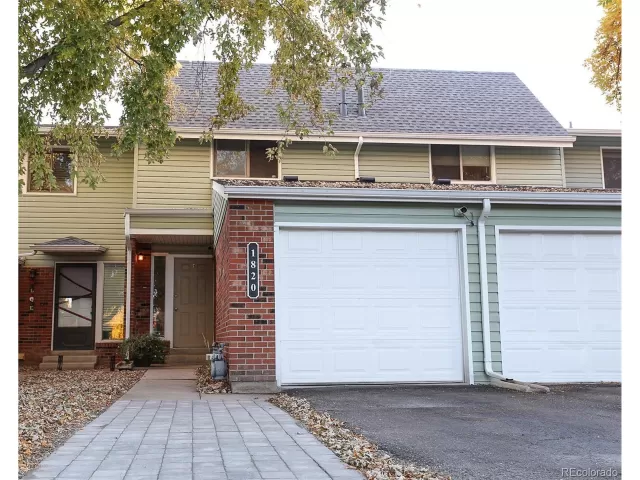 MLS: 2645802 Condo For Sale