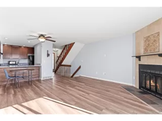Photo #4: 2645802 Listing