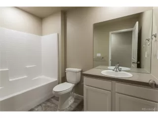 Photo #6: 2647113 Listing