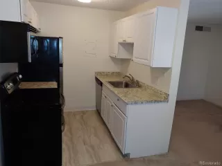 Photo #3: 2654141 Listing