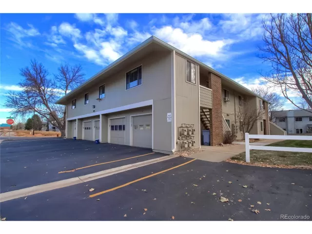 MLS: 2680303 Condo For Sale