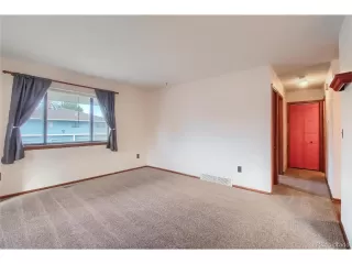 Photo #3: 2680303 Listing