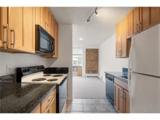 Photo #2: 2688932 Listing