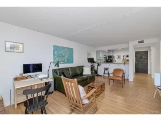 Photo #2: 2701570 Listing 