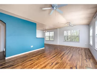 Photo #2: 2704347 Listing