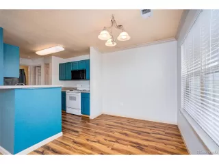 Photo #5: 2704347 Listing