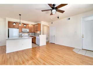 Photo #3: 2711688 Listing