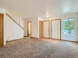 Photo #4: 2714068 Listing 