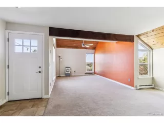 Photo #4: 2720728 Listing