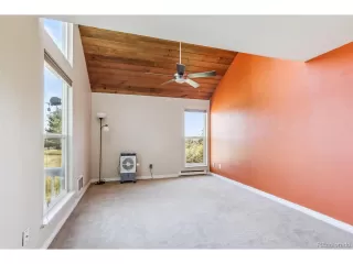 Photo #5: 2720728 Listing