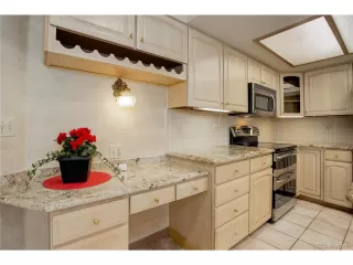 Photo #6: 2731858 Listing