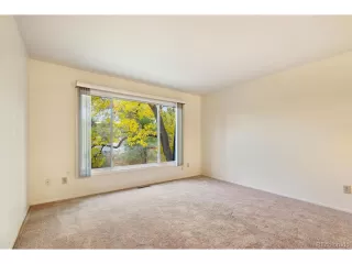 Photo #4: 2736543 Listing