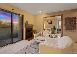 Photo #4: 2745477 Listing