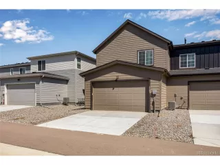 Photo #4: 2776602 Listing