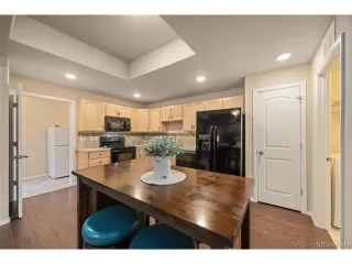 Photo #6: 2787412 Listing