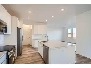 Photo #2: 2800308 Listing 