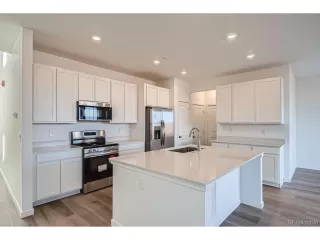 Photo #3: 2800308 Listing 