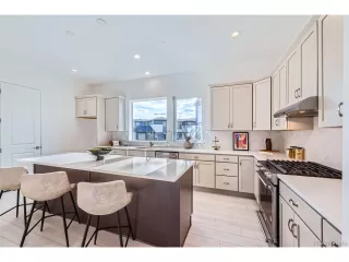 Photo #3: 2809359 Listing