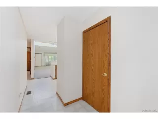 Photo #3: 2816437 Listing