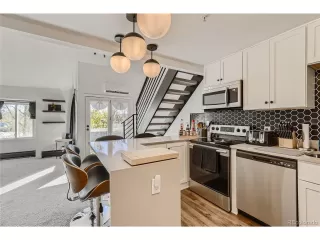 Photo #1: 2824137 Listing 