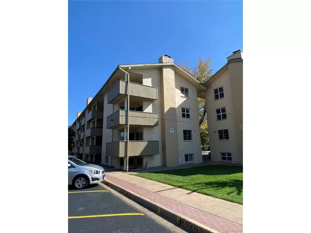 MLS: 2829495 Condo For Sale