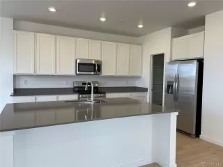 Photo #1: 2834300 Listing 