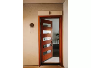 Photo #5: 2856056 Listing