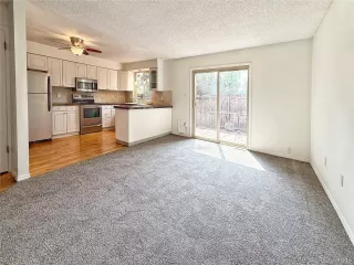 Photo #4: 2878379 Listing