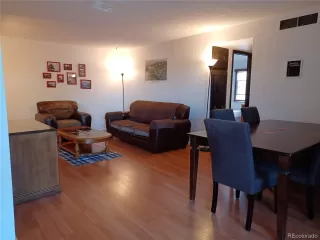 Photo #2: 2882098 Listing