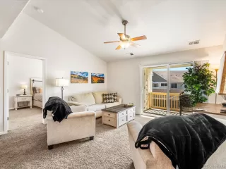 Photo #4: 2904055 Listing