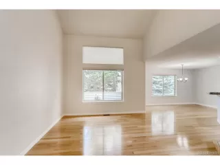 Photo #4: 2971059 Listing