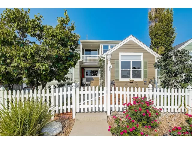 MLS: 2979549 Condo For Sale