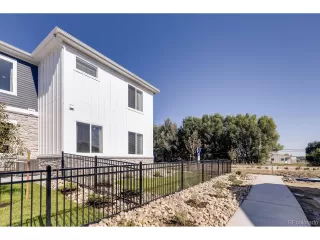 Photo #2: 2990932 Listing