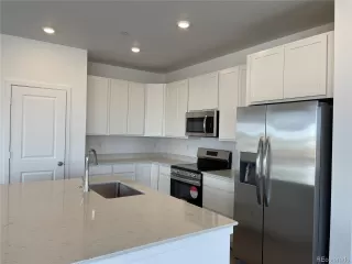 Photo #2: 2992258 Listing