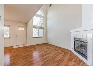 Photo #5: 3024489 Listing