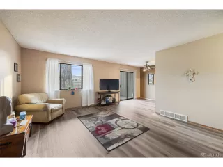 Photo #3: 3025630 Listing