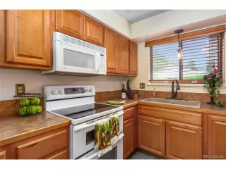 Photo #6: 3027057 Listing